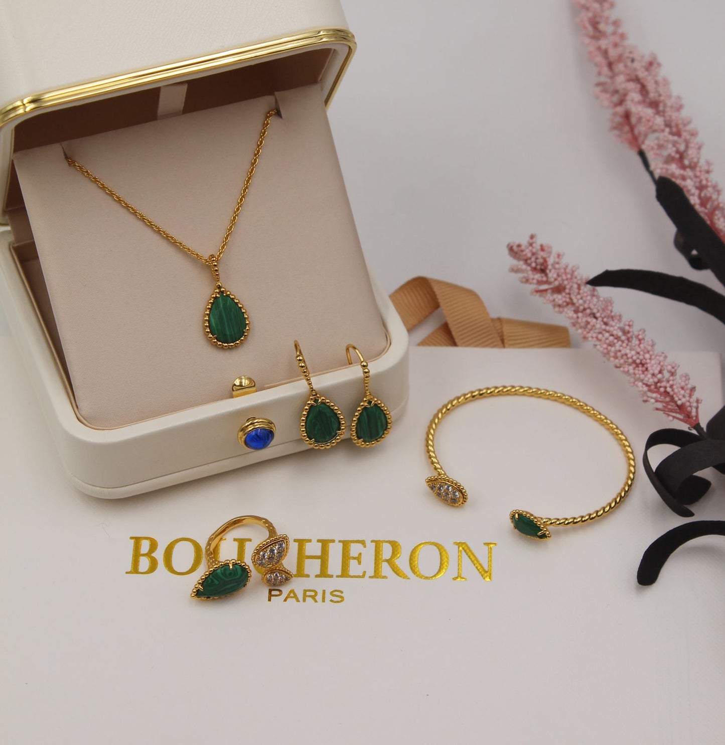 Boucheron Paris full Set Necklace, Ring & earing & Bracelet